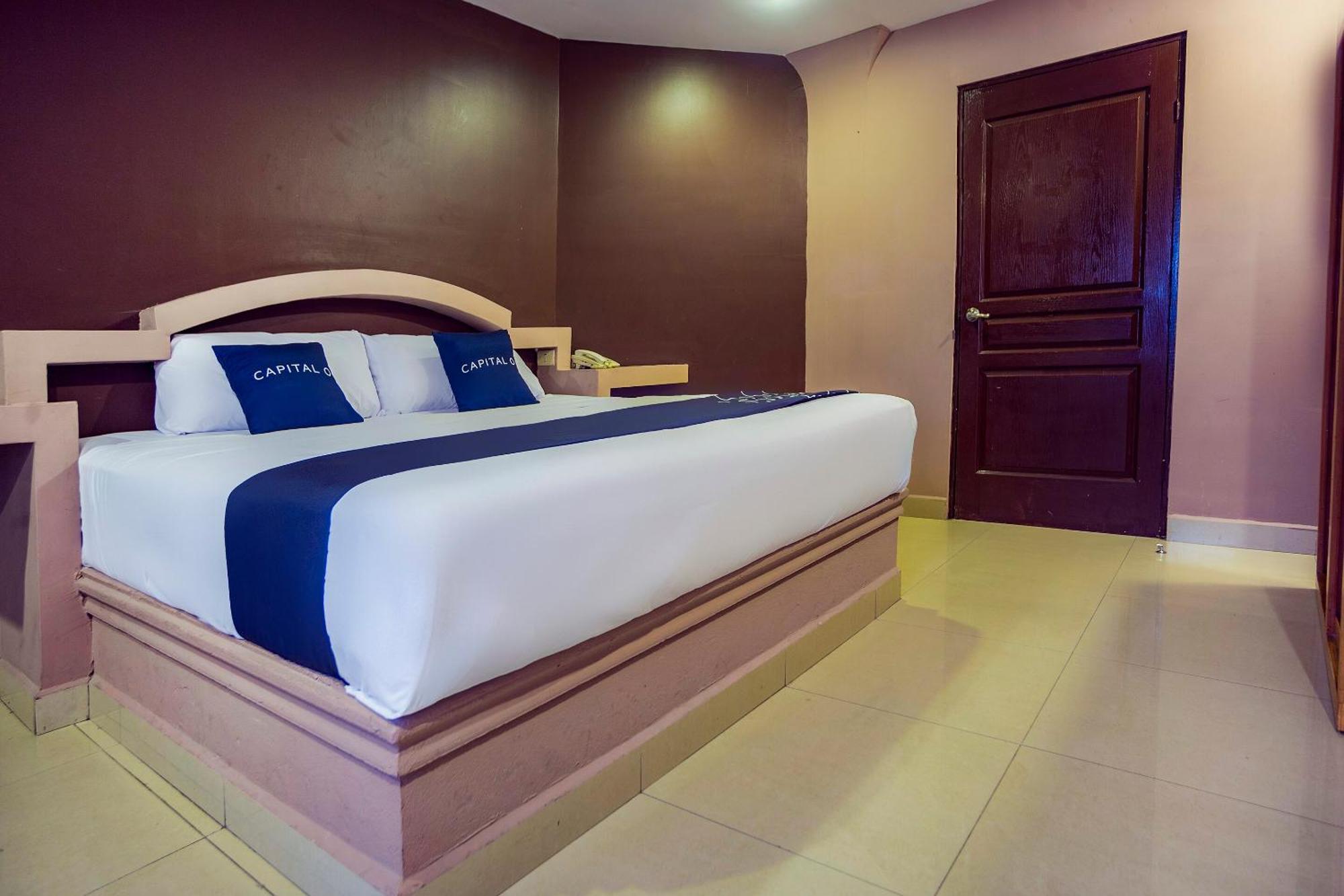Capital O Hotel Diro, Monterrey Eksteriør billede