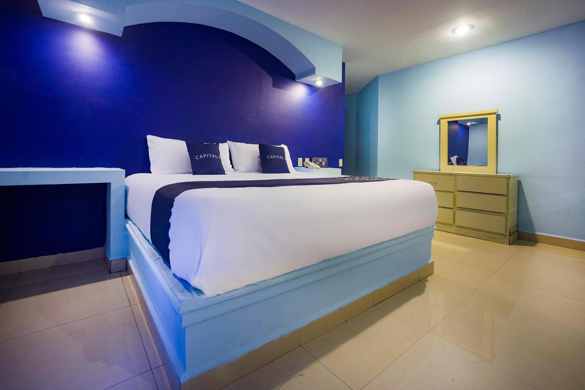 Capital O Hotel Diro, Monterrey Eksteriør billede